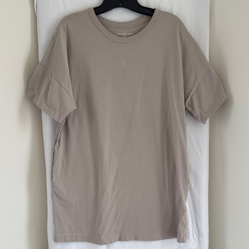 Calvin Klein Women’s Taupe T-shirt Dress